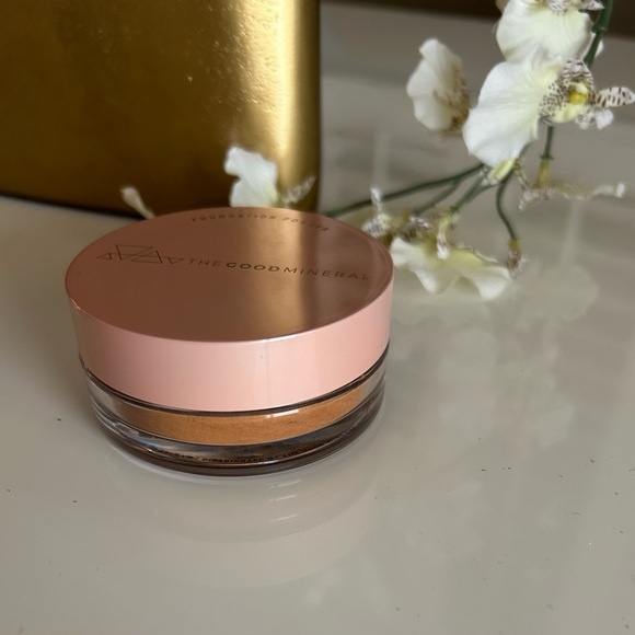 Foundation Powder - Coco 1 - Picture 5 of 7